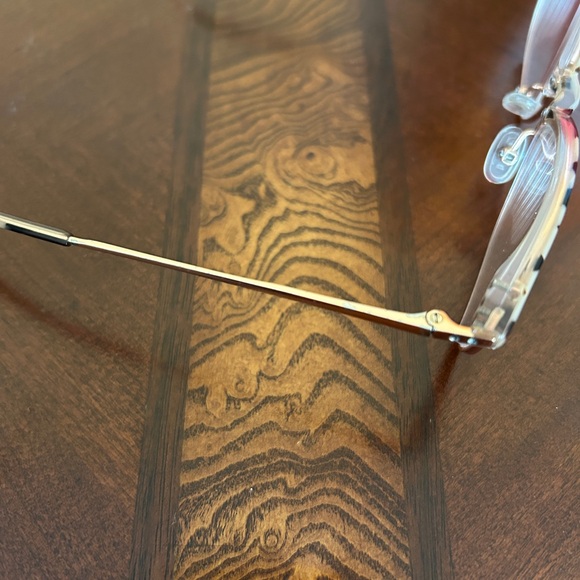 Vera Wang Eyeglasses Stylish Frame - Picture 6 of 9